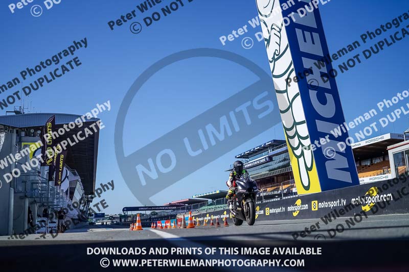 France;Le Mans;event digital images;motorbikes;no limits;peter wileman photography;trackday;trackday digital images